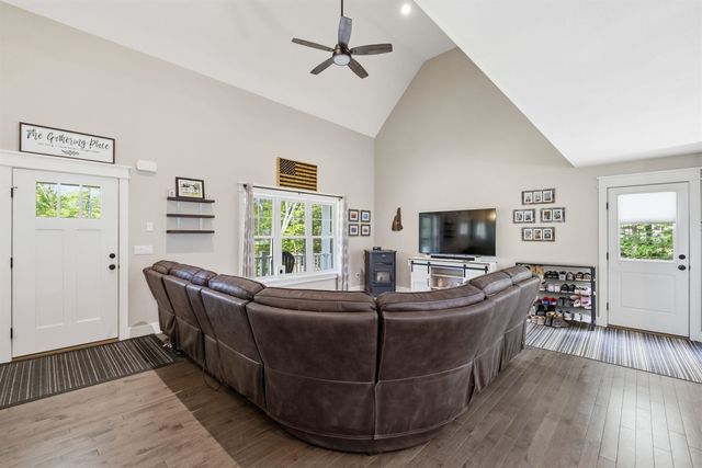 19 Birch Hill Road, Meredith, NH 03253