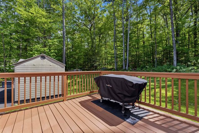 19 Birch Hill Road, Meredith, NH 03253