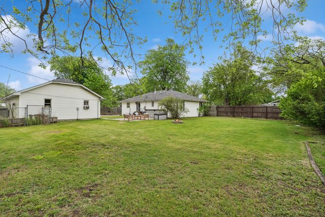 1404 WILSON Court, Zion, IL 60099