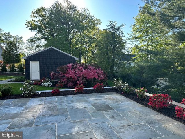 2148 PENNINGTON RD, Ewing, NJ 08638
