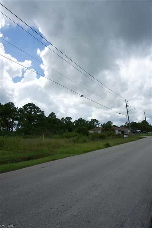 2807 42nd ST W, LEHIGH ACRES, FL 33971 — photo 5