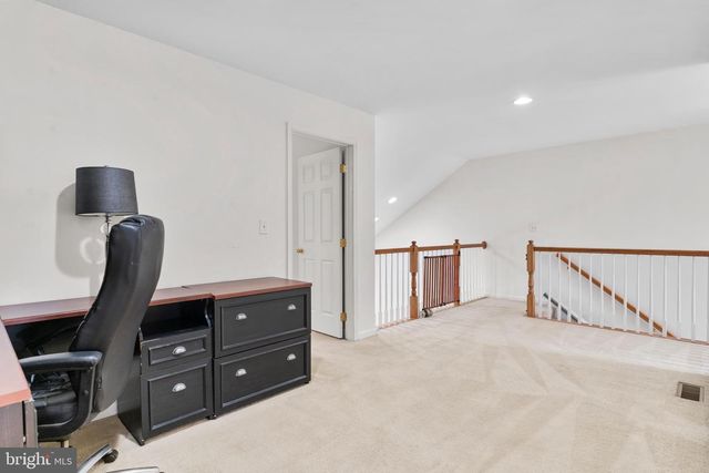 4230 ROTH FARM VILLAGE CIR, Mechanicsburg, PA 17050