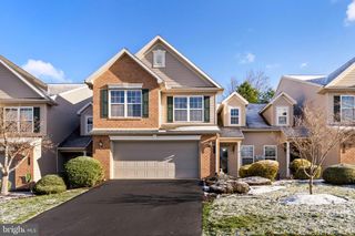 4230 ROTH FARM VILLAGE CIR, Mechanicsburg, PA 17050