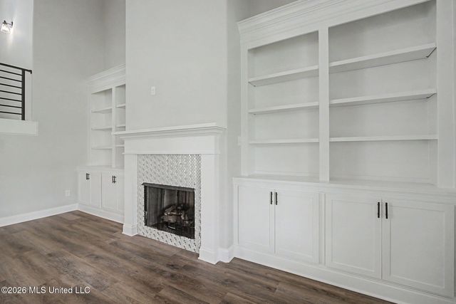 8130 Soaring Oaks Drive, Walls, MS 38680