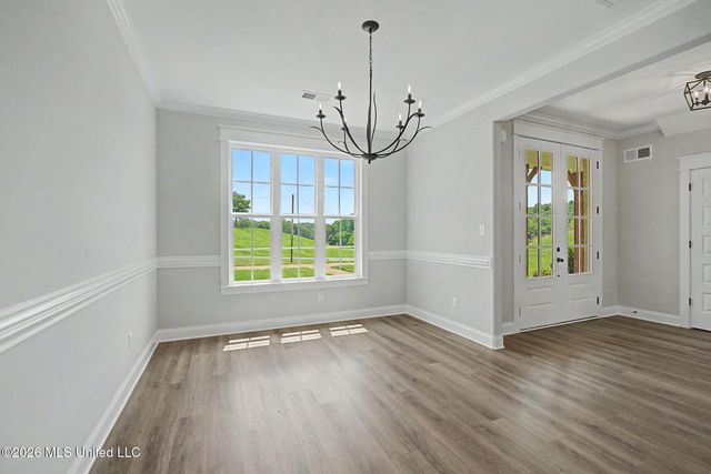 8130 Soaring Oaks Drive, Walls, MS 38680