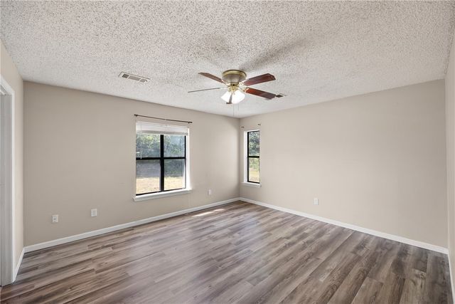 302 E Date Street, Russellville, AR 72802