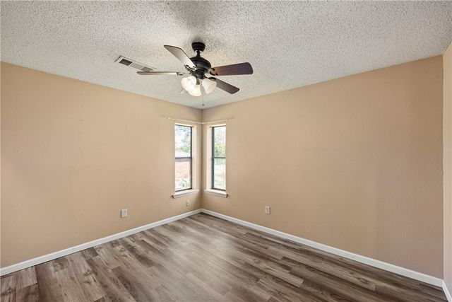 302 E Date Street, Russellville, AR 72802