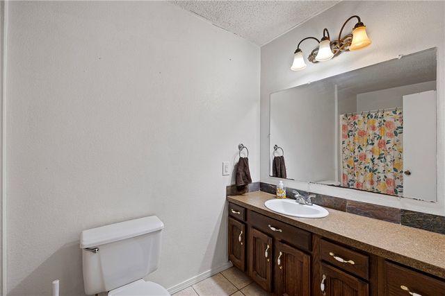 302 E Date Street, Russellville, AR 72802