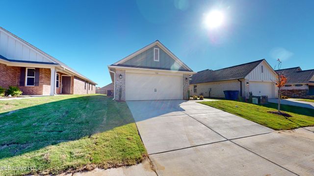 7951 Gardendale Drive, Olive Branch, MS 38654