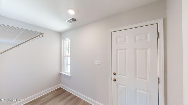 7951 Gardendale Drive, Olive Branch, MS 38654
