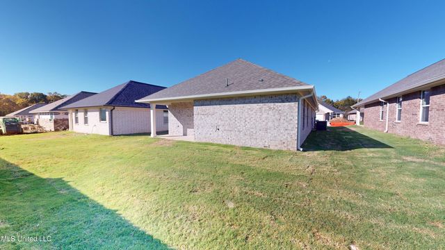 7951 Gardendale Drive, Olive Branch, MS 38654