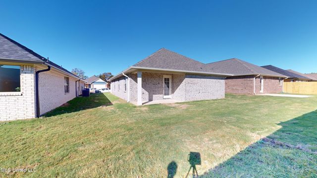 7951 Gardendale Drive, Olive Branch, MS 38654