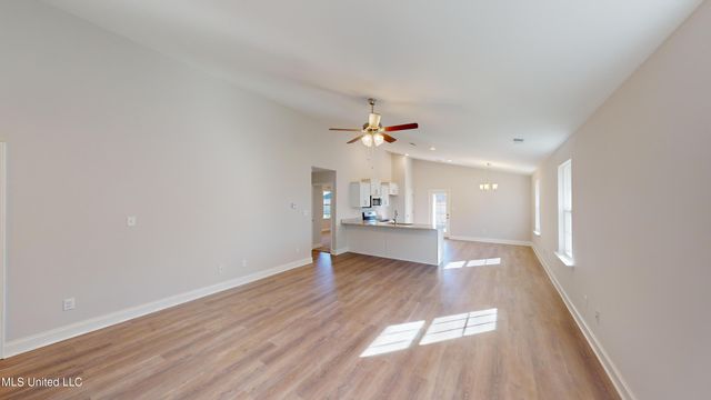 7951 Gardendale Drive, Olive Branch, MS 38654
