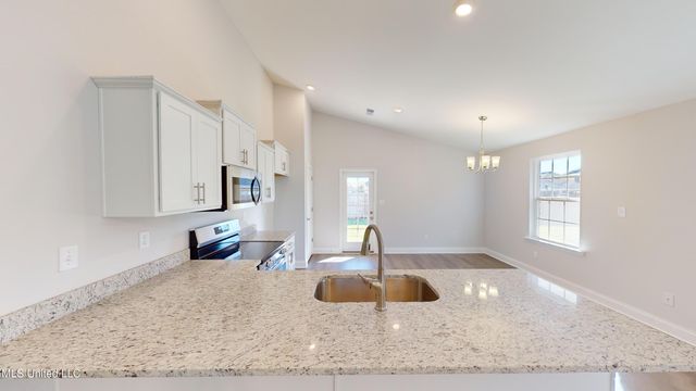 7951 Gardendale Drive, Olive Branch, MS 38654