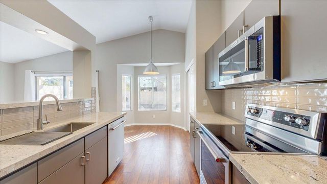 12831 S 45th Street, Phoenix, AZ 85044