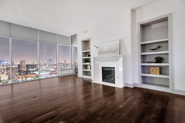 1750 Sky Lark Ln 3020, Houston, TX 77056