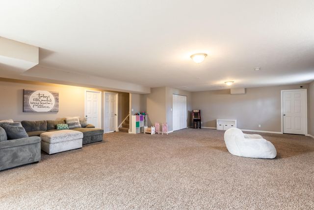 384 Chardonnay Valley, Walton, KY 41094