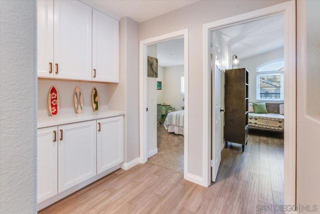 2451 Country View Gln, Escondido, CA 92026