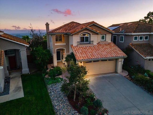 2451 Country View Gln, Escondido, CA 92026