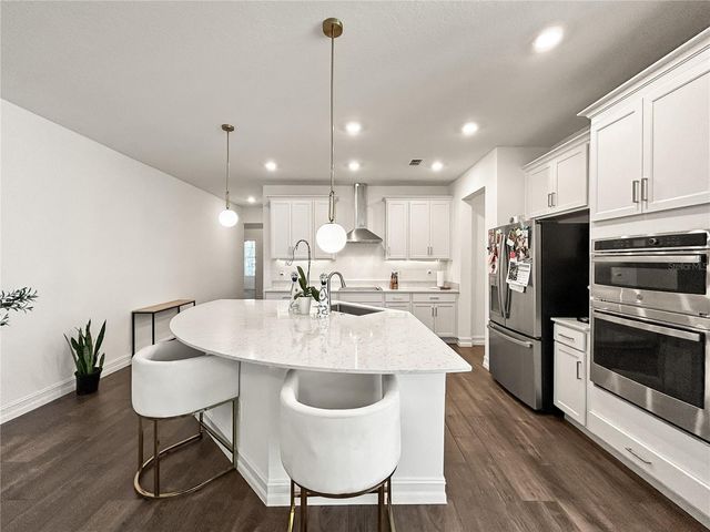 18334 SERENE LAKE LOOP, Lutz, FL 33548