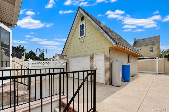 9314 211th Street, Queens Village, NY 11428