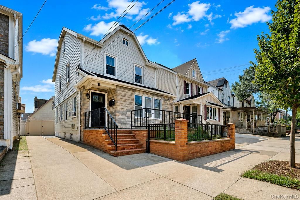 9314 211th Street, Queens Village, NY 11428