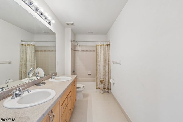 8 Pring Ct, West Orange Twp., NJ 07052