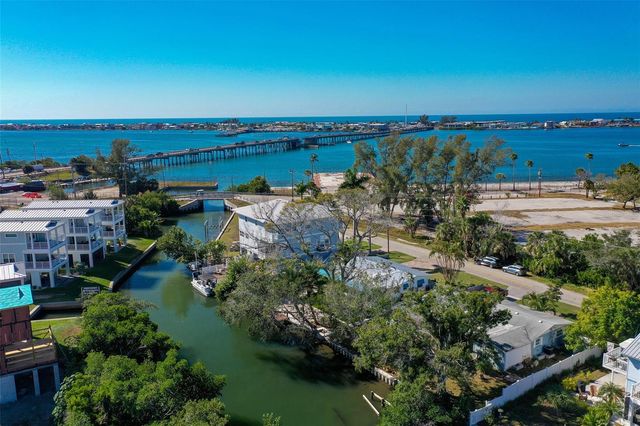 4311 126TH STREET W, Cortez, FL 34215