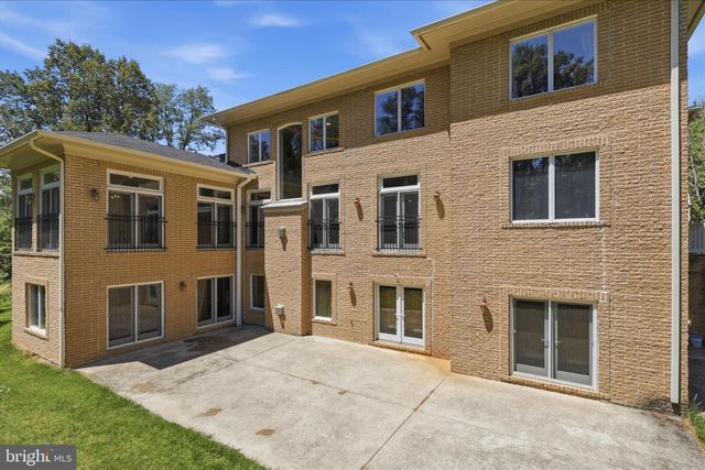 10911 BELGRAVIA CT, Great Falls, VA 22066