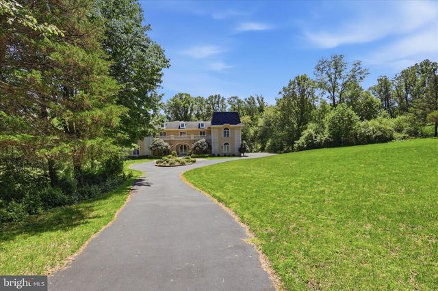 10911 BELGRAVIA CT, Great Falls, VA 22066