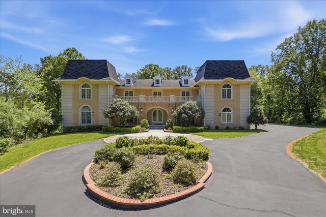 10911 BELGRAVIA CT, Great Falls, VA 22066