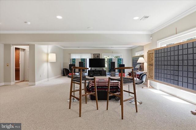 10911 BELGRAVIA CT, Great Falls, VA 22066