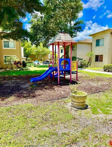 500 CRESTWOOD Court N 502, Royal Palm Beach, FL 33411