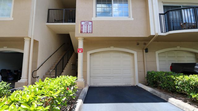 500 CRESTWOOD Court N 502, Royal Palm Beach, FL 33411