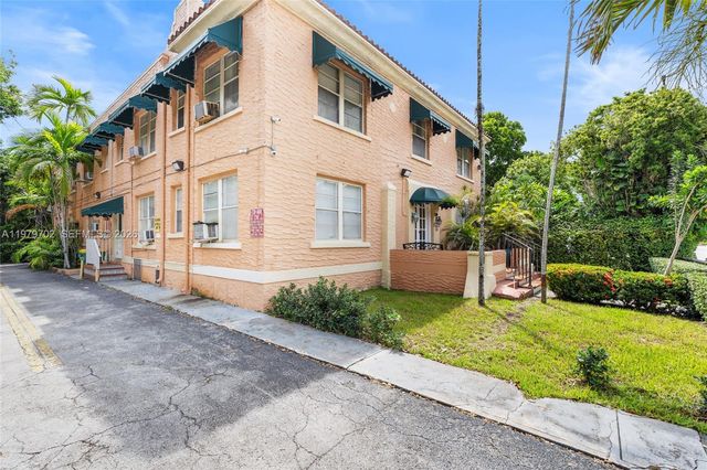 3409 S Le Jeune Rd, Coral Gables, FL 33134