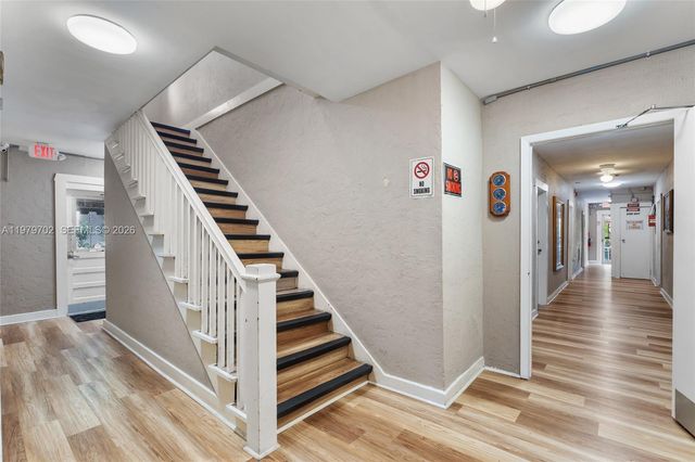 3409 S Le Jeune Rd, Coral Gables, FL 33134