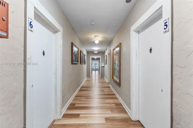 3409 S Le Jeune Rd, Coral Gables, FL 33134