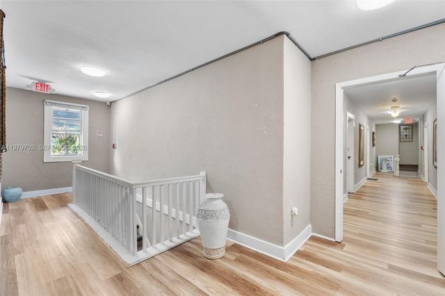 3409 S Le Jeune Rd, Coral Gables, FL 33134