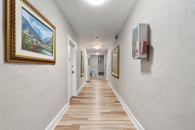 3409 S Le Jeune Rd, Coral Gables, FL 33134