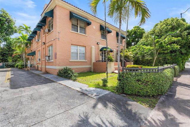 3409 S Le Jeune Rd, Coral Gables, FL 33134