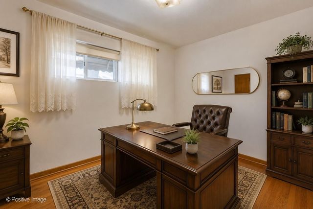 3800 Highland Avenue, Berwyn, IL 60402