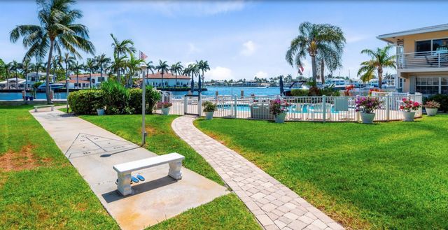 3216 SE 12th Street 28, Pompano Beach, FL 33062