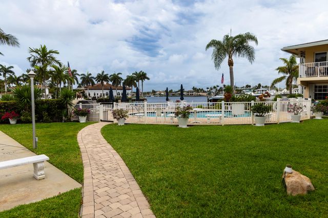 3216 SE 12th Street 28, Pompano Beach, FL 33062