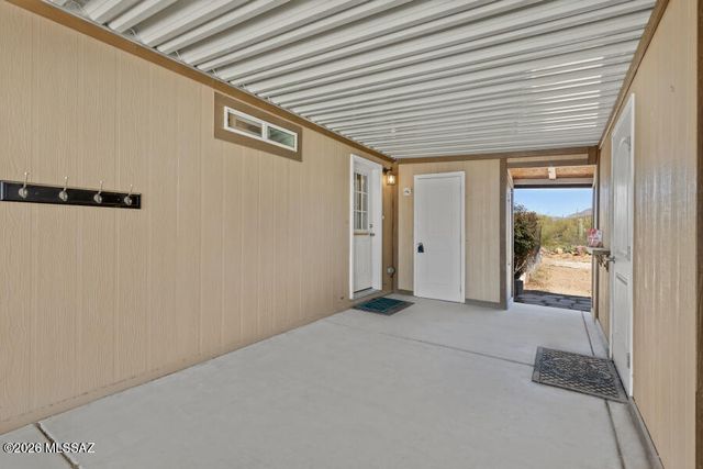 7706 W Copper Nugget Drive, Tucson, AZ 85735