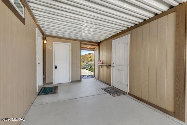 7706 W Copper Nugget Drive, Tucson, AZ 85735