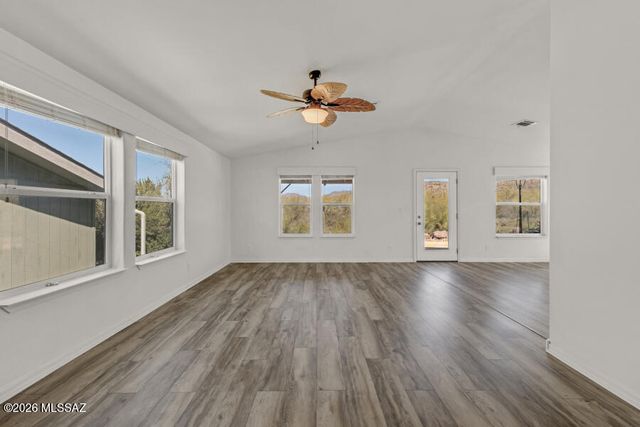 7706 W Copper Nugget Drive, Tucson, AZ 85735