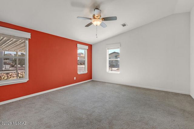 7706 W Copper Nugget Drive, Tucson, AZ 85735