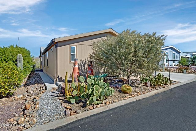 7706 W Copper Nugget Drive, Tucson, AZ 85735