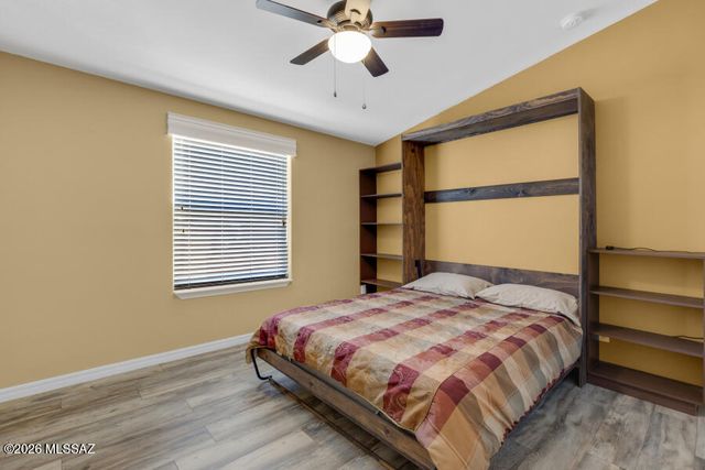 7706 W Copper Nugget Drive, Tucson, AZ 85735