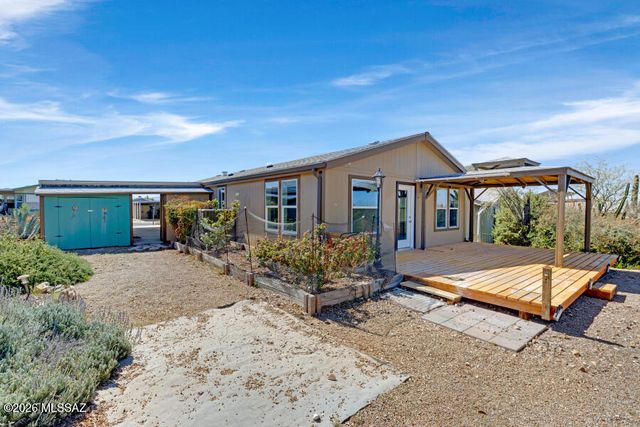 7706 W Copper Nugget Drive, Tucson, AZ 85735